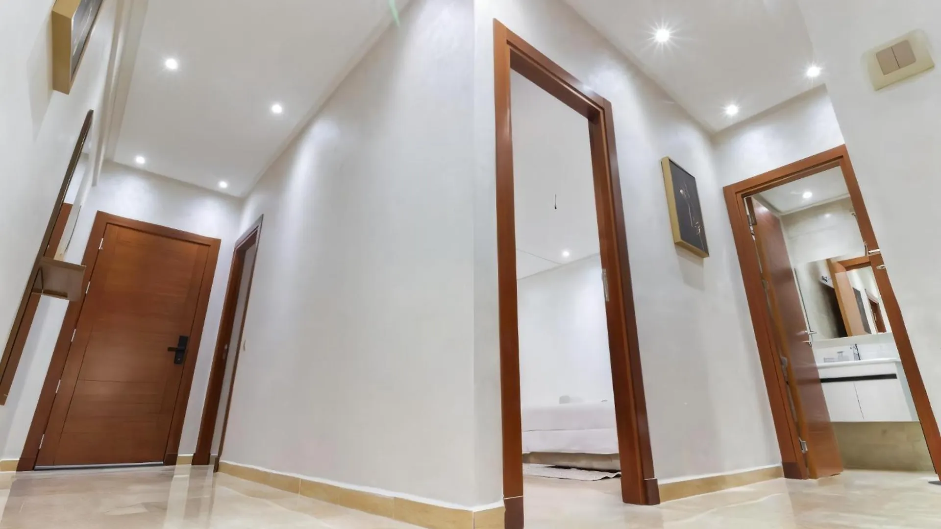 Marrakech Haven Appartement Familial Wifi Hd Iptv Netflix Marrakesh 0*,  Morocco
